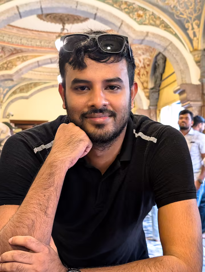 Portrait of Akash Plackal.